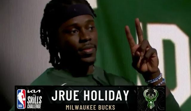 巴媒：奥斯卡近期饱受伤病困扰，他正考虑与圣保罗解约并退役（巴西媒体：奥斯卡近来伤病缠身，正考虑与圣保罗解约并选择退役）