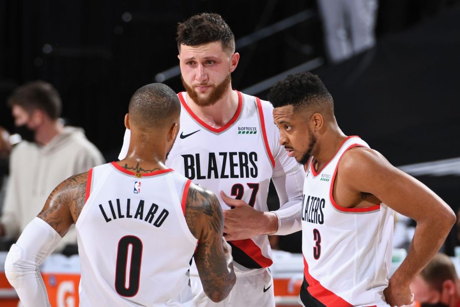 热苏斯时隔近一年再度首发出战，同时迎阿森纳生涯百场里程碑（热苏斯时隔近一年重返首发，并完成阿森纳生涯第100场）