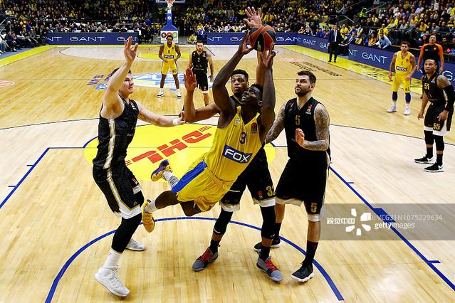 皇马全队身价12.3亿欧元领跑西甲 巴萨次席（西甲身价榜：皇马全队12.3亿欧元居首，巴萨位列第二）