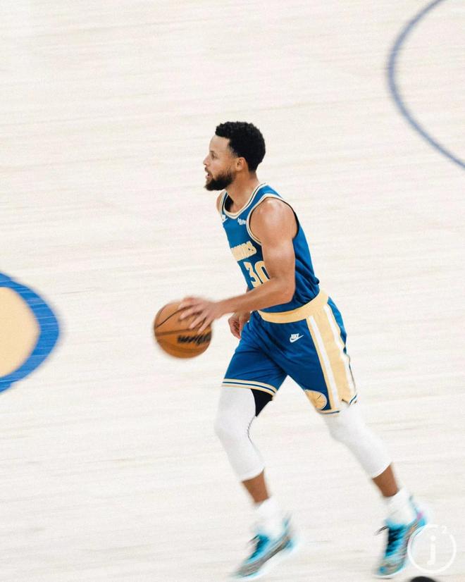 沙特联半场：杰森中柱，两队合计2脚射正，费哈0-0哈森姆（沙特联半场战况：费哈0-0哈森姆，杰森中柱，双方仅2次射正）